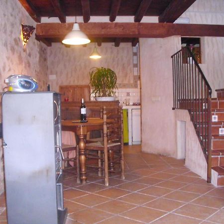 Casa Rural Con Jacuzzi Taberna Del Tio Pedro Cabanas de Polendos Exterior foto